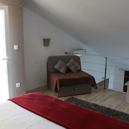 Apartman Lianto *