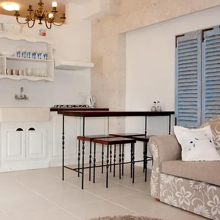 Lianto Apartman Drasnice