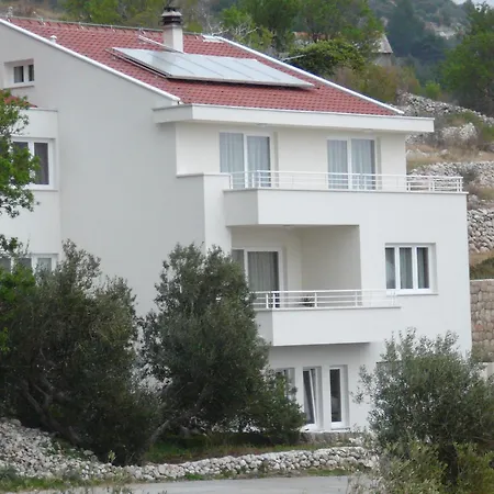 Apartment Lianto *